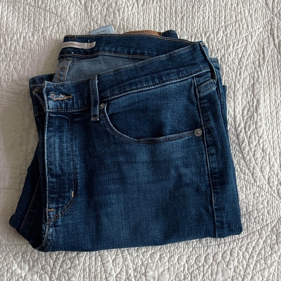 Levi's Dark Blue Slim Jeans - Picture 1 of 3